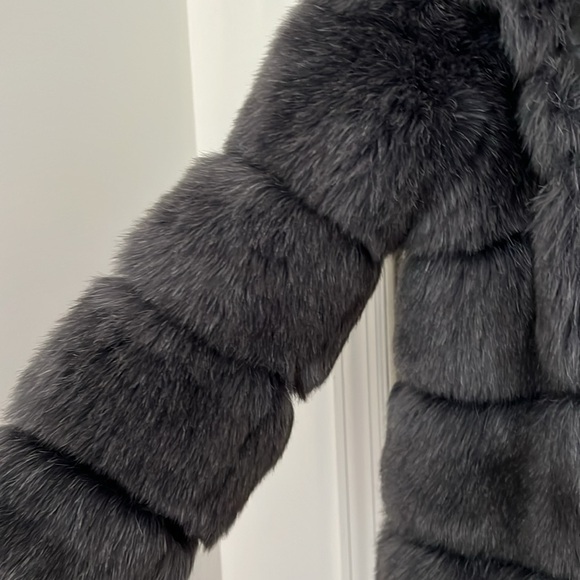 Faux Fur Midi Coat Size Small - Picture 3 of 11